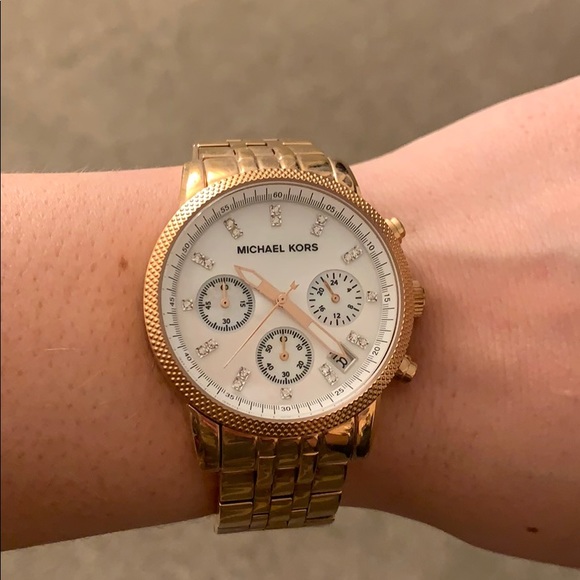 Michael Kors Accessories - Michael Kors Rose Gold Watch